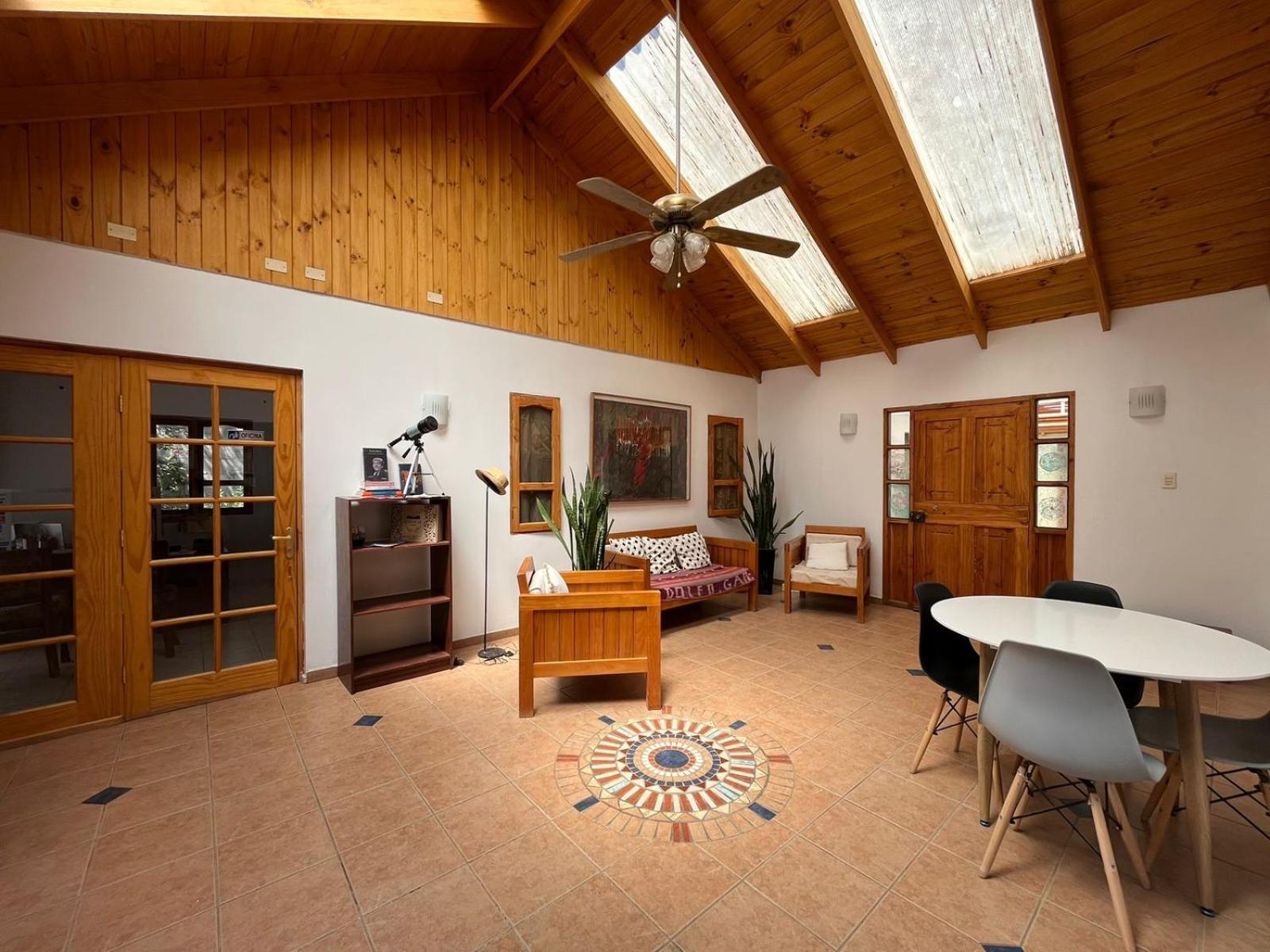Hostal Casa 95 Vicuna Bagian luar foto
